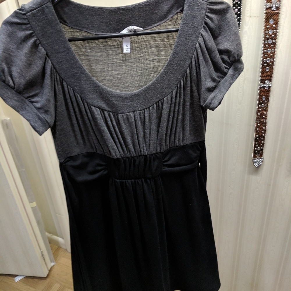 Black and grey dress